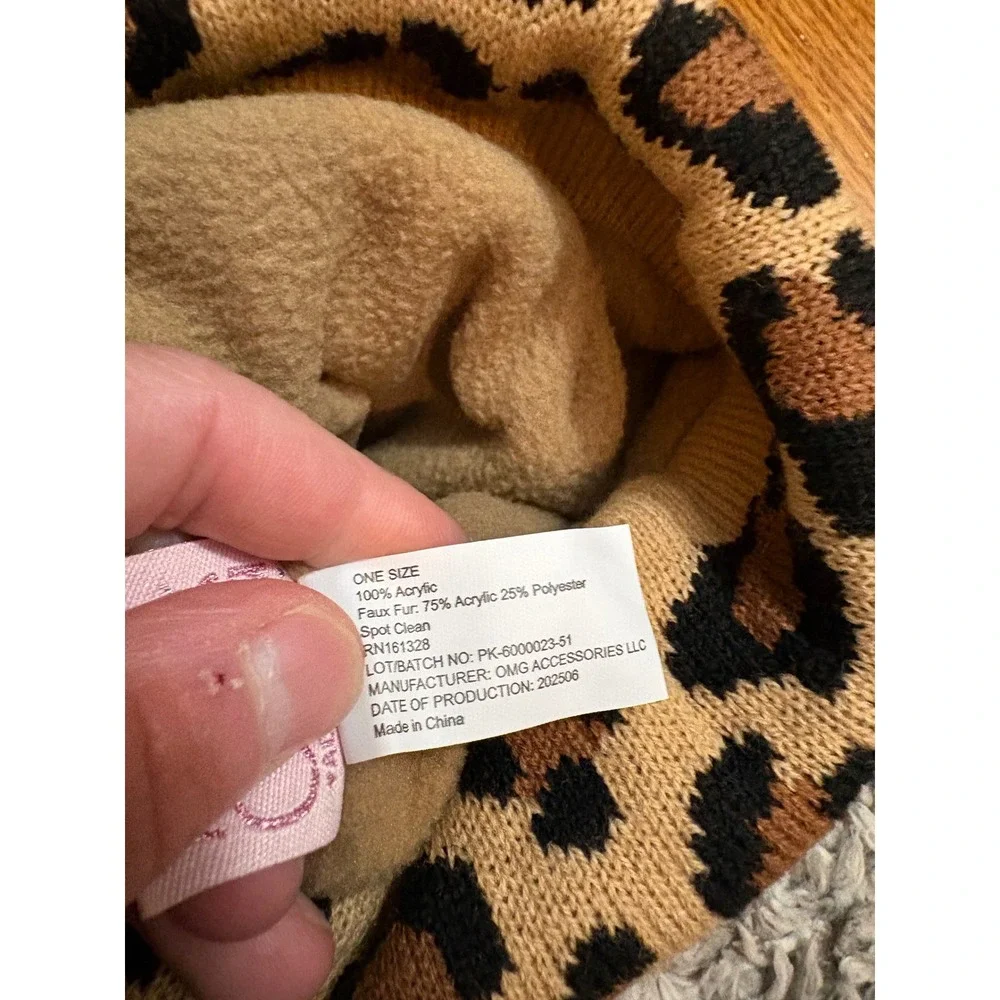 Miss Gwen's OMG Accessories Girls Leopard Beanie and Pink Gloves Set LEP-PKGH123
